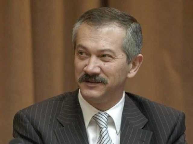 Пинзеник предупреждает власть о «тревожных колокольчиках»