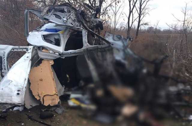 На Донбассе полицейское авто подорвалось на мине: погиб 36-летний майор