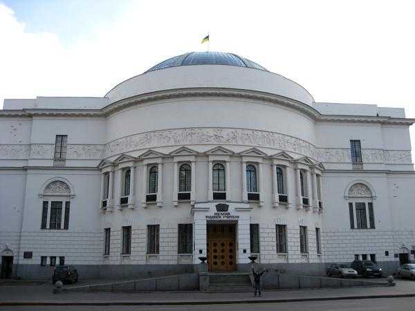 Псевдо-«реставрація» будинку вчителя у Києві: туалети на місці кабінету Грушевського?