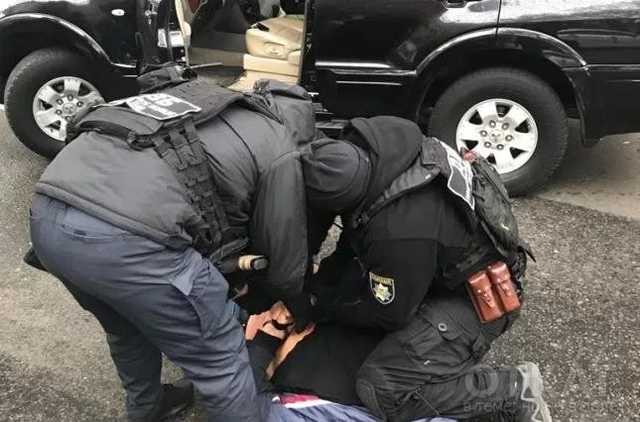 В Одесской области на гигантской взятке в $135 тысяч задержан чиновник поселкового совета