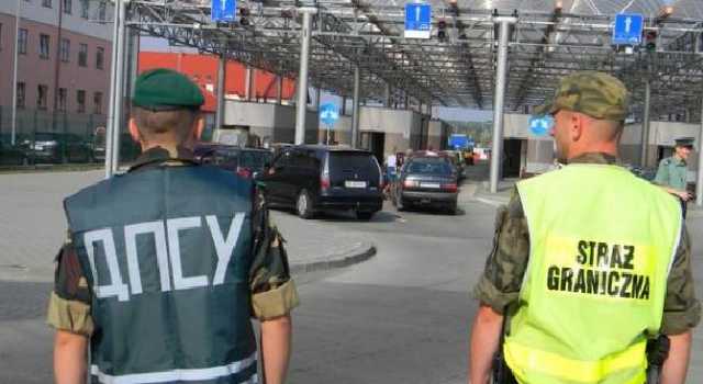 "Залізна завіса від Польщі" стала реальністю, - журналіст