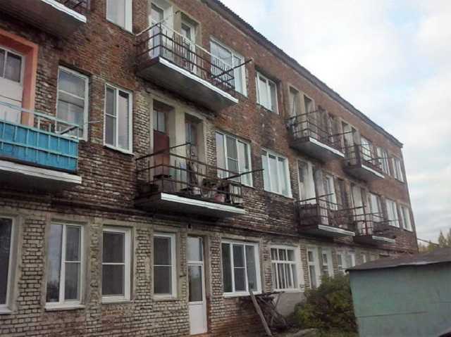 В Днепре балкон обвалился вместе с мужчиной