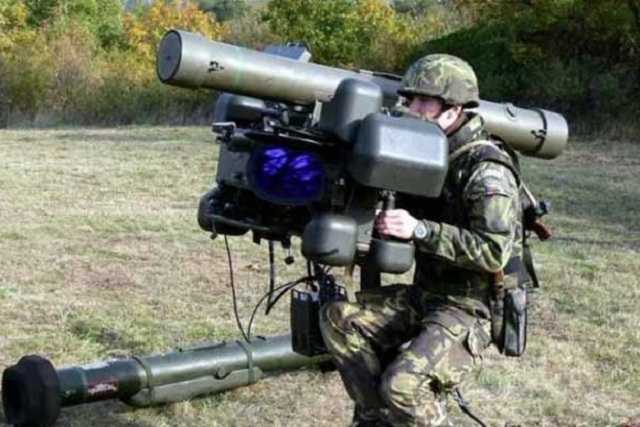 Поставки оружия Украине. РФ грозит «взрывом» на Донбассе