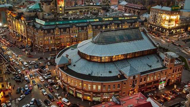 В центре Киева кардинально изменят схемы движения авто и трамваев