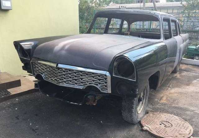 В Украине продают ГАЗ-13 Чайка по цене Renault Duster
