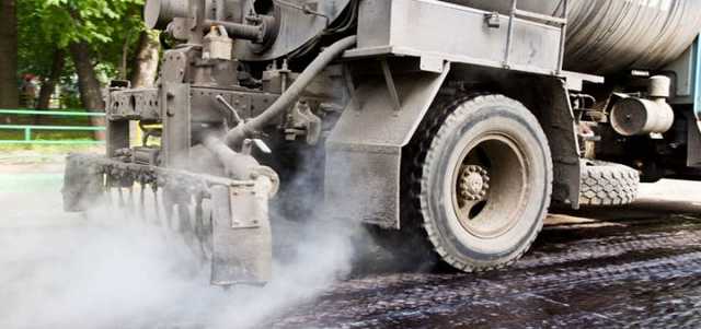 Обшукана СБУ фірма Лабазюка підлатає дороги на окрузі нардепа за 4 мільйони