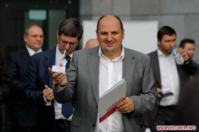 Бурштинові бої без правил