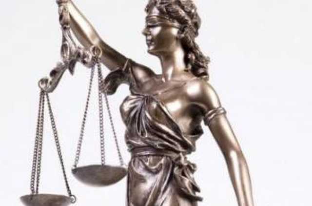 Суд отказал депутату Лещенко в закрытии производства по делу Розенблата