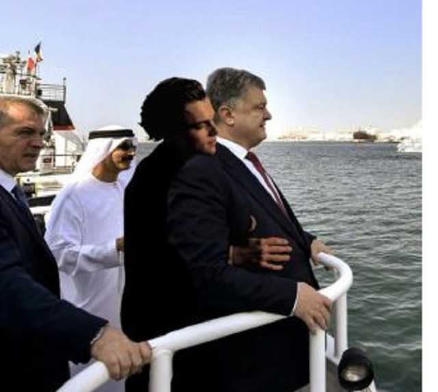 Петр Алексеевич, неужели Вы надеетесь досидеть вашу каденцию, опираясь на таких идиотов?! — Сакварелидзе