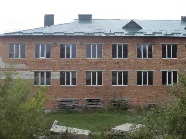 Смертельно небезпечна освіта. На Хмельниччині діти можуть опинитися під завалами школи