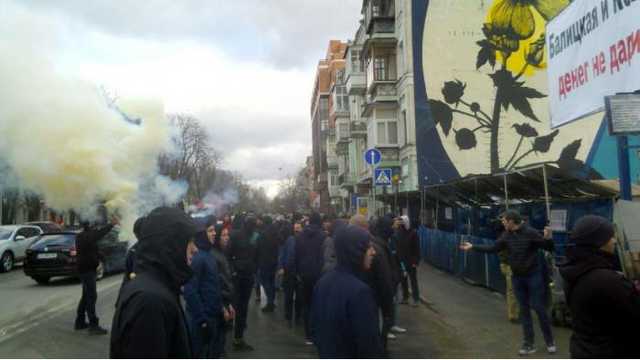 Кличко и застройщик бывшего Сенного рынка договорились – Нацкорпус недоволен