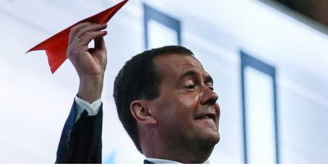 Громкое заявление: Медведев признался в недоразвитости