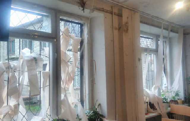 Полиция назвала причину подрыва двух гранат в суде Никополя