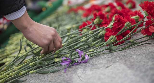 Под Черниговом попрощались с бойцом АТО, погибшим на Донбассе