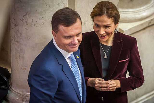 НАБУ зацікавилося, як «бідна» директора фірми Льовочкіних придбала 11 га під Києвом