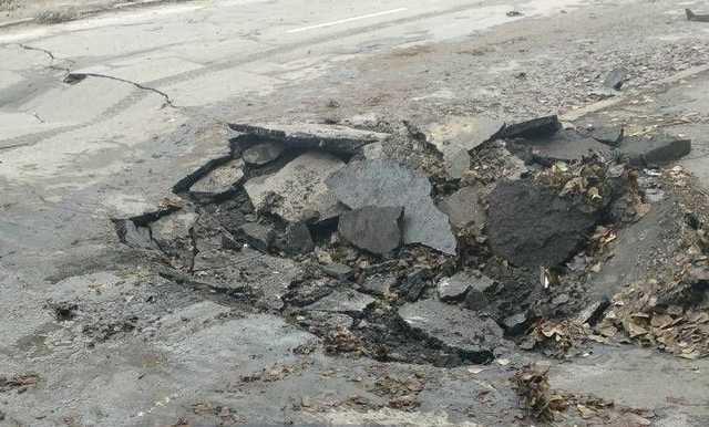 В одном из районов Киева парализовано движение: произошло ЧП