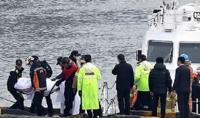 В Южной Корее произошло жуткое столкновение судов: десятки погибших