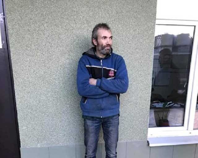 "Бил себя в грудь": жителей Киева взбудоражил неизвестный "персонаж"