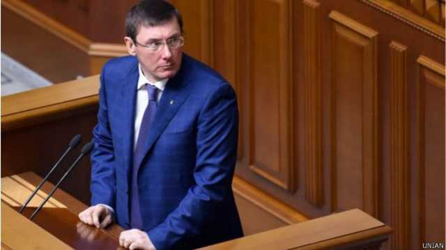 Луценко и Грицак придут в Раду без Сытника и Холодницкого