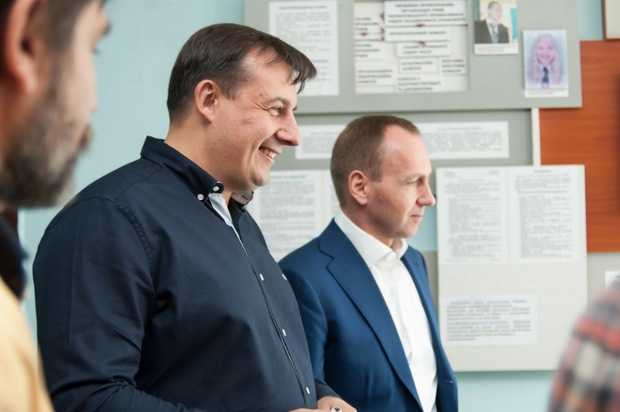 Руководители Черниговщины сдают область и лоббируют “карманных“ чиновников