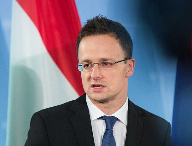 Языковой скандал: Венгрия поставила Украину перед выбором