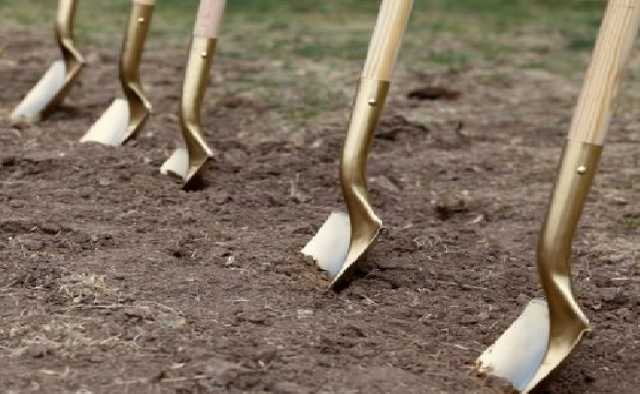 Рада продлила мораторий на продажу земель сельхозназначения