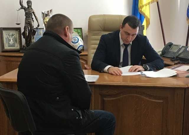 На Киевщине депутат стрелял по селянам: есть раненые