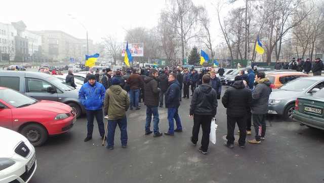 Спецназ оцепил дом Луценко: первые подробности