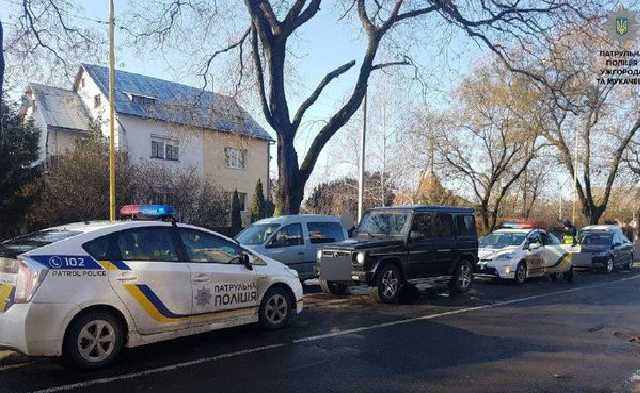 В Ужгороде патрульные спасли мужчину от похищения