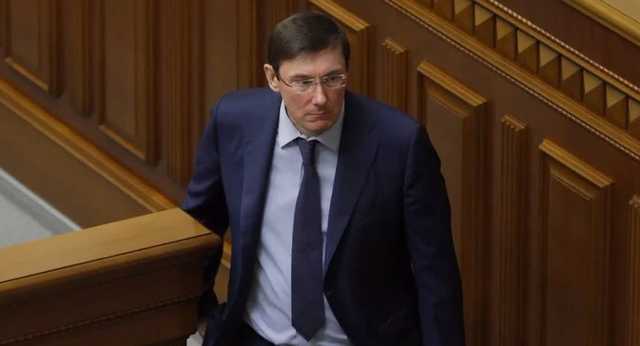 Юрій Луценко: революціонер чи корупціонер?