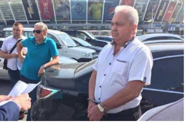 Пойманного на взятке главу правления «Хлеба Украины» восстановили в должности