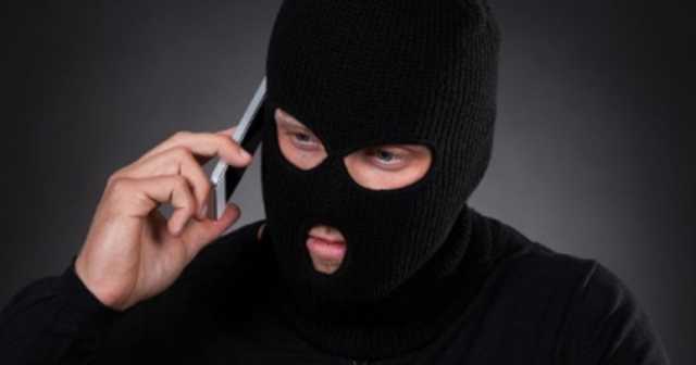 Мошенники выманили у пенсионера 170 тысяч гривен