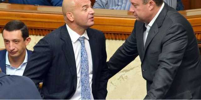 Кононенко встановив контроль над державними обленерго