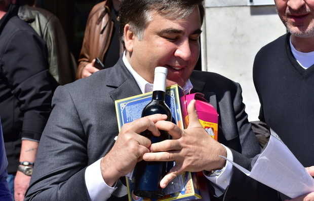 СБУ и ГПУ являются преступной группировкой, захватившей власть – Саакашвили