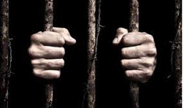 Обвиняемых в двойном убийстве освободили