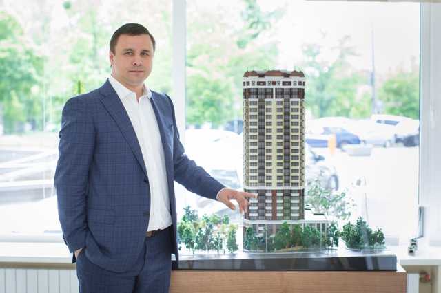 Экс-президент "Укрбуда" Максим Микитась начал заметать следы