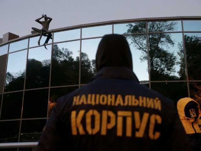 В Киеве Нацкорпус сорвал проведение незаконного сборища «молодых ленинцев»
