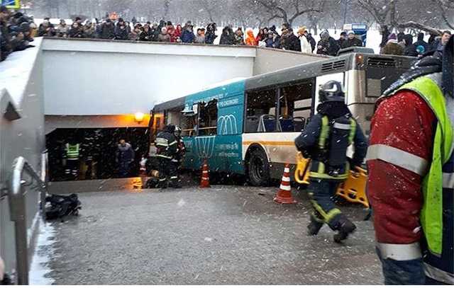 Соседи рассказали о водителе автобуса, который наехал на людей в Москве