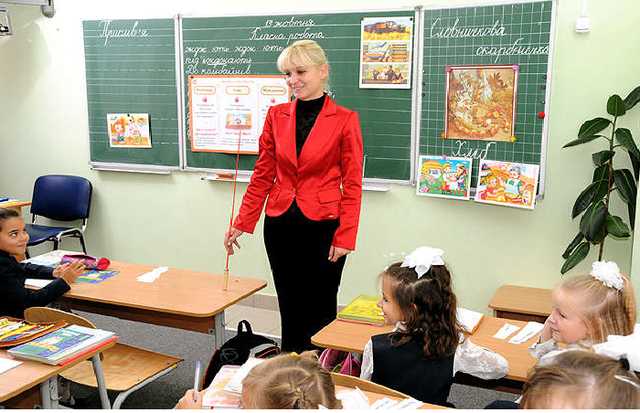 З 1 січня зарплата вчителів зросте на 25% - Гриневич