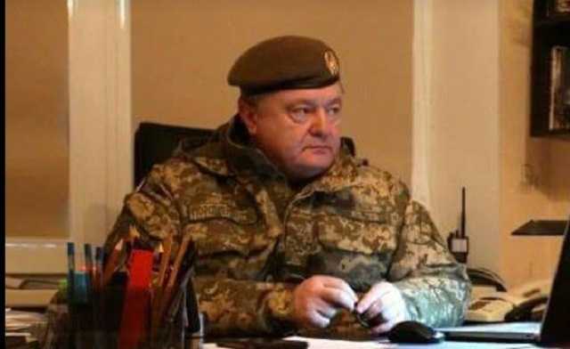 Журналист: Петр Алексеевич, вы этим беретом дебильным просто сбиваете фокус