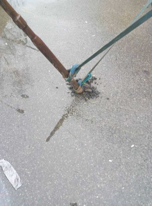 На Контрактовій площі заради цирку зіпсували асфальт