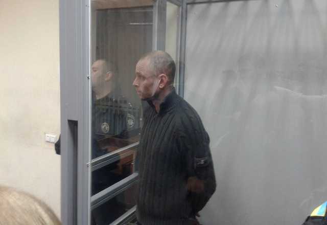 Суд оставил под стражей одного из "титушкек", напавших на "автомайдан"