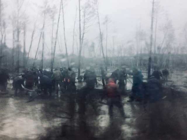 Нацгвардія кришує нелегальні бурштинові копальні під Житомиром