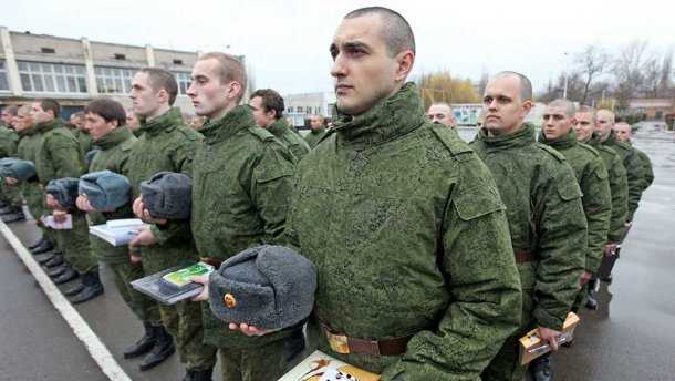 Россия незаконно призвала на военную службу около 5 тысяч жителей аннексированного Крыма