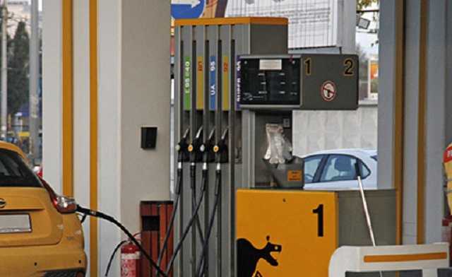 В Украине запретили продажу бензина и дизтоплива стандарта Евро-4