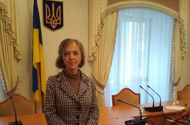 "Лежачи на одному ліжку": сім’ю Россошанських звинуватили в дачі неправдивих свідчень