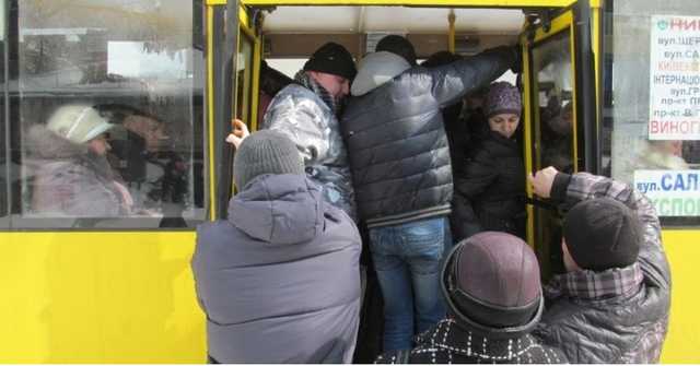 Стало известно, когда должен подорожать проезд в столичных маршрутках