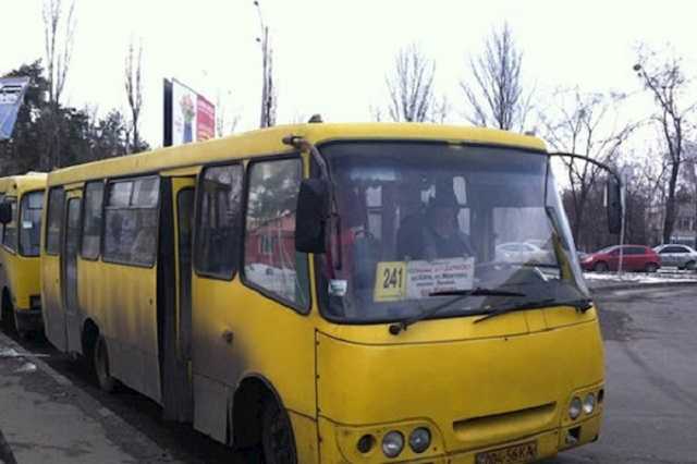 В Киеве резко подорожает проезд в маршрутках: названы цены