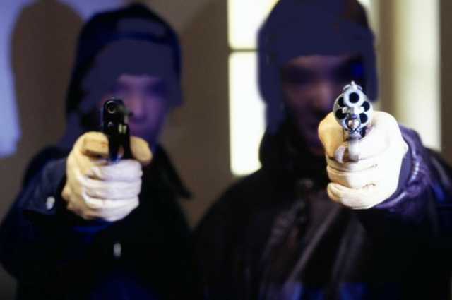 Семью связали и заклеили глаза: подробности наглого разбоя в Александрии