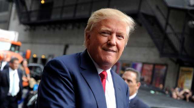 Порноактрисе заплатили за молчание о сексе с Трампом